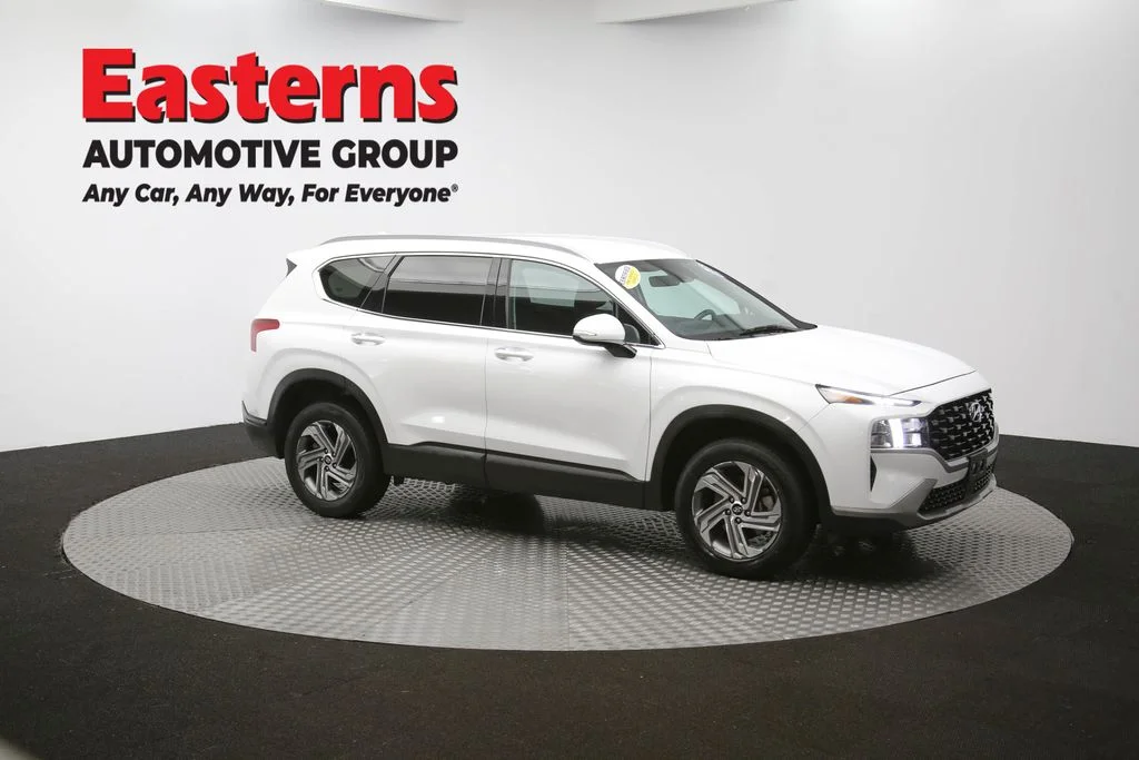 Used 2023 White Hyundai SEL image 43