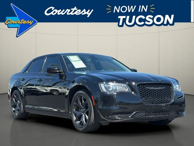 2022 Chrysler 300 Touring