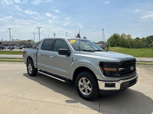 Used 2025 Silver Ford XLT image 34