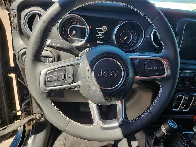 Used 2023 Black Clearcoat Jeep Sahara 4x4 image 18