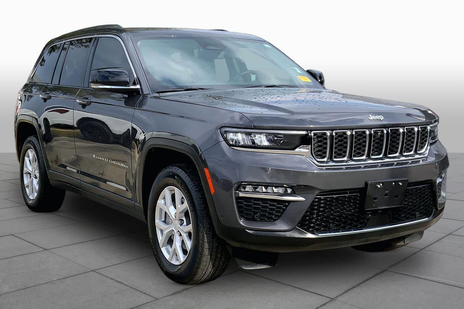 2023 Jeep Grand Cherokee 3