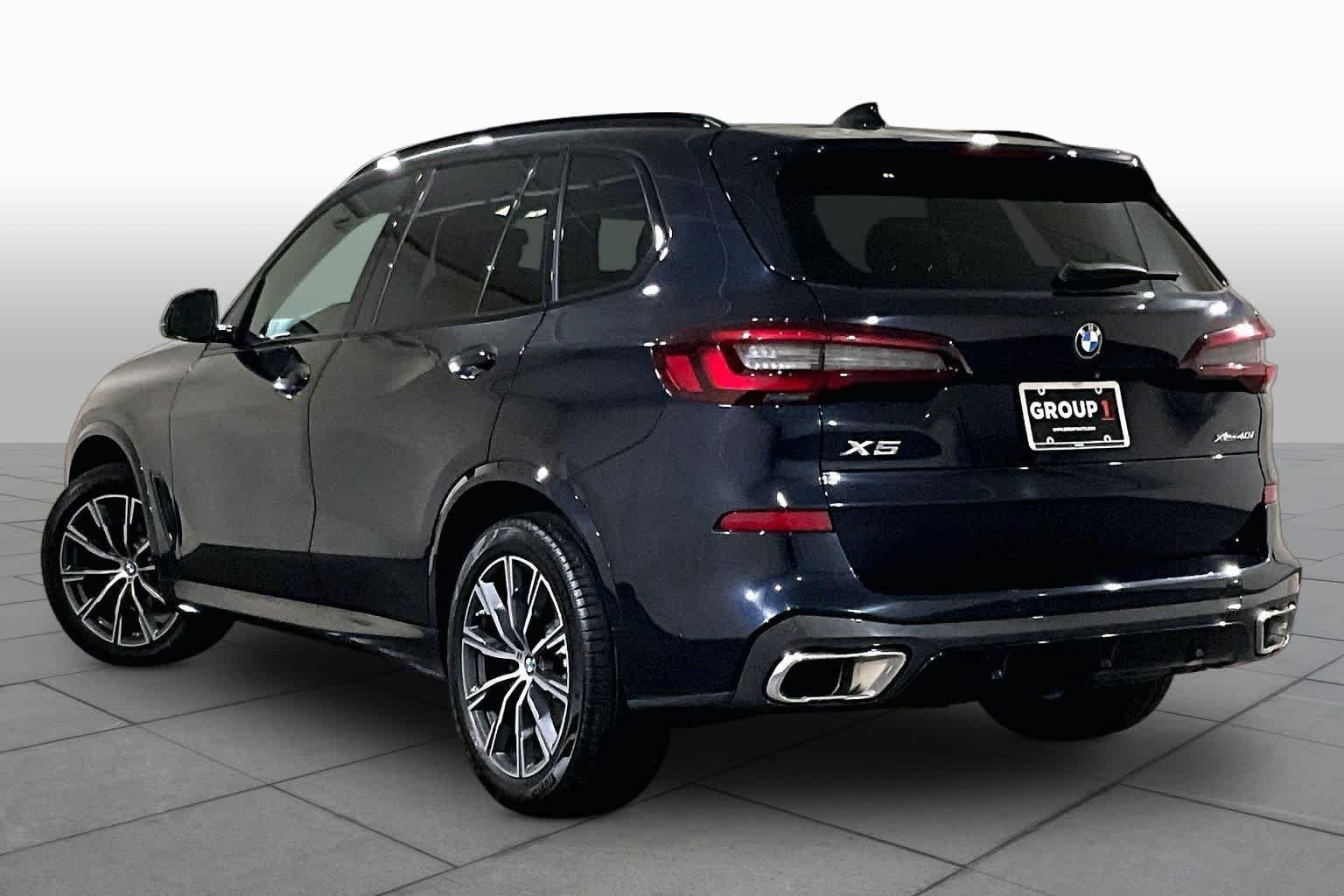 Used 2021 Carbon Black Metallic BMW xDrive40i image 22