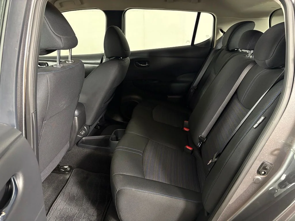 Used 2025 Gray Nissan S image 41
