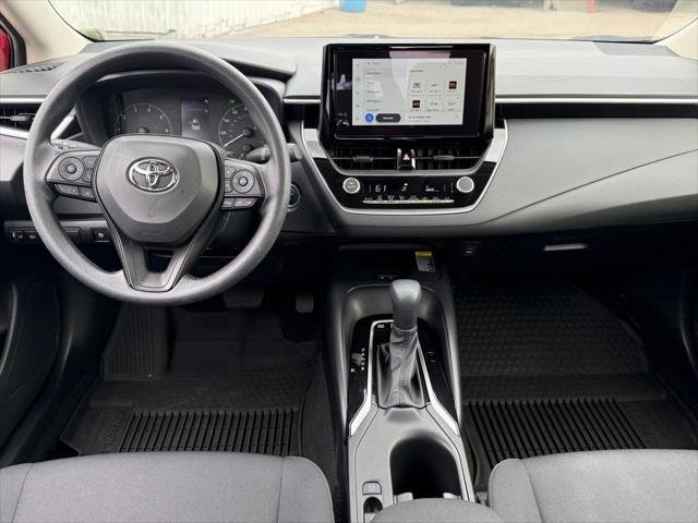 2025 Toyota Corolla LE - Photo 29