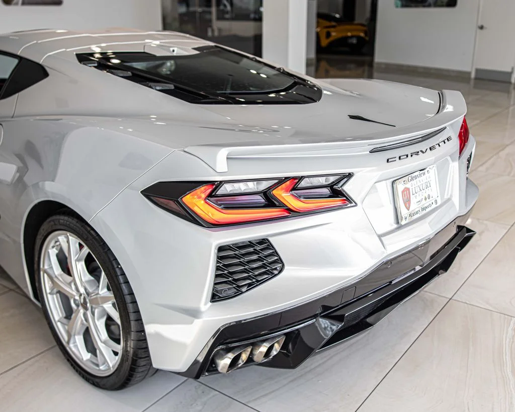Used 2022 Silver Chevrolet Stingray image 15