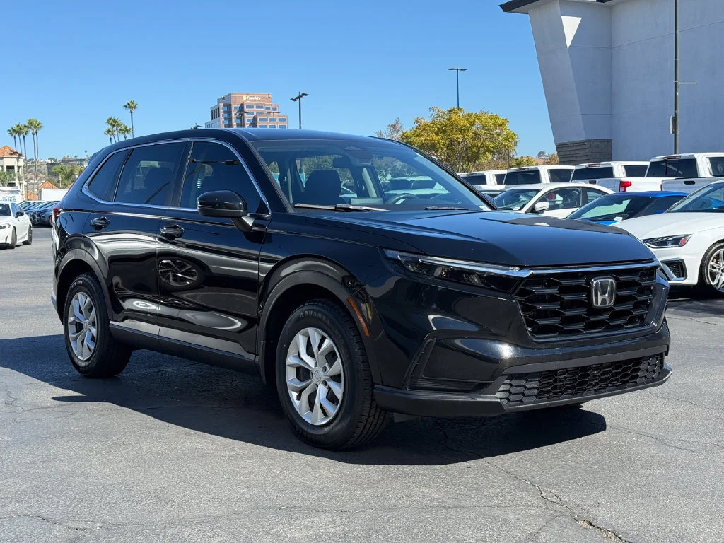 Used 2024  Honda LX image 5
