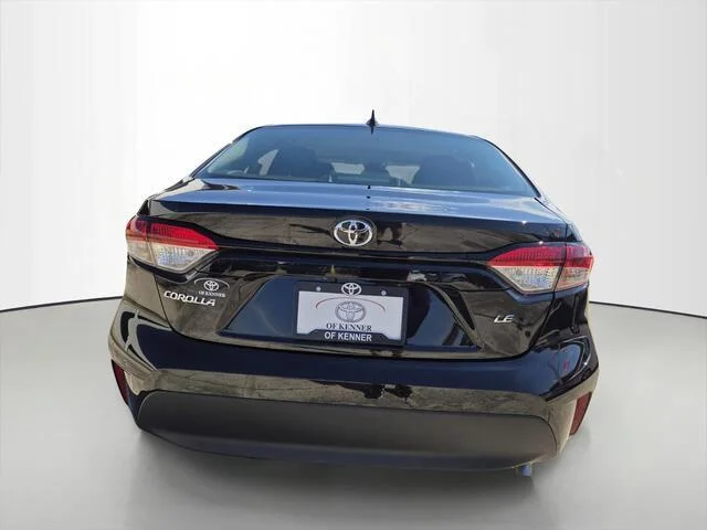 Used 2026 Midnight Black Metallic Toyota LE image 4