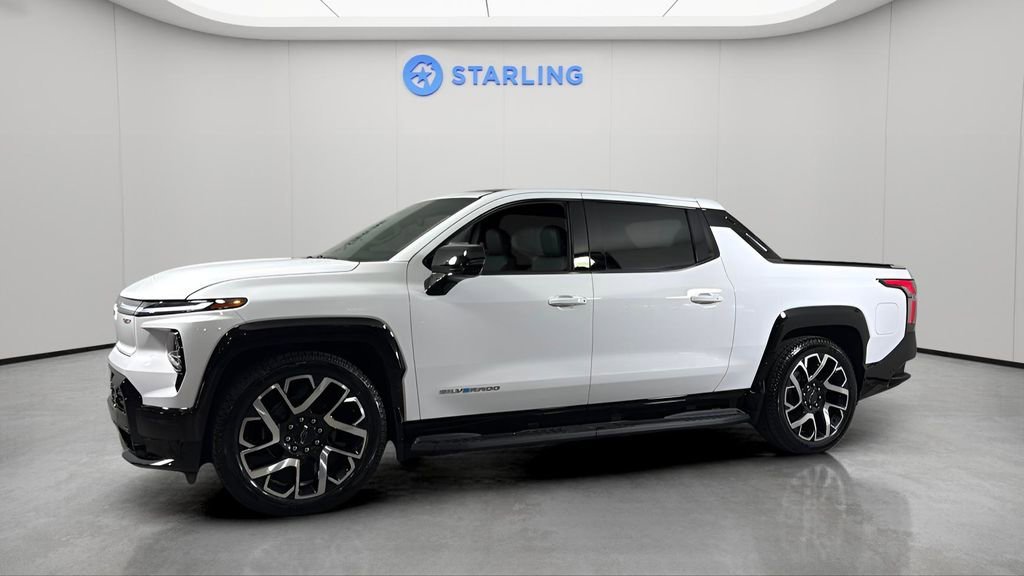 Used 2024 Chevrolet Silverado EV RST with VIN 1GC40ZEL0RU301222 for sale in Orlando, FL