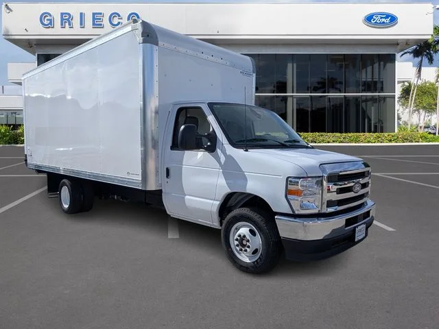 2026 Ford E-Series DRW E-350 Super Duty 138 in WB's photo