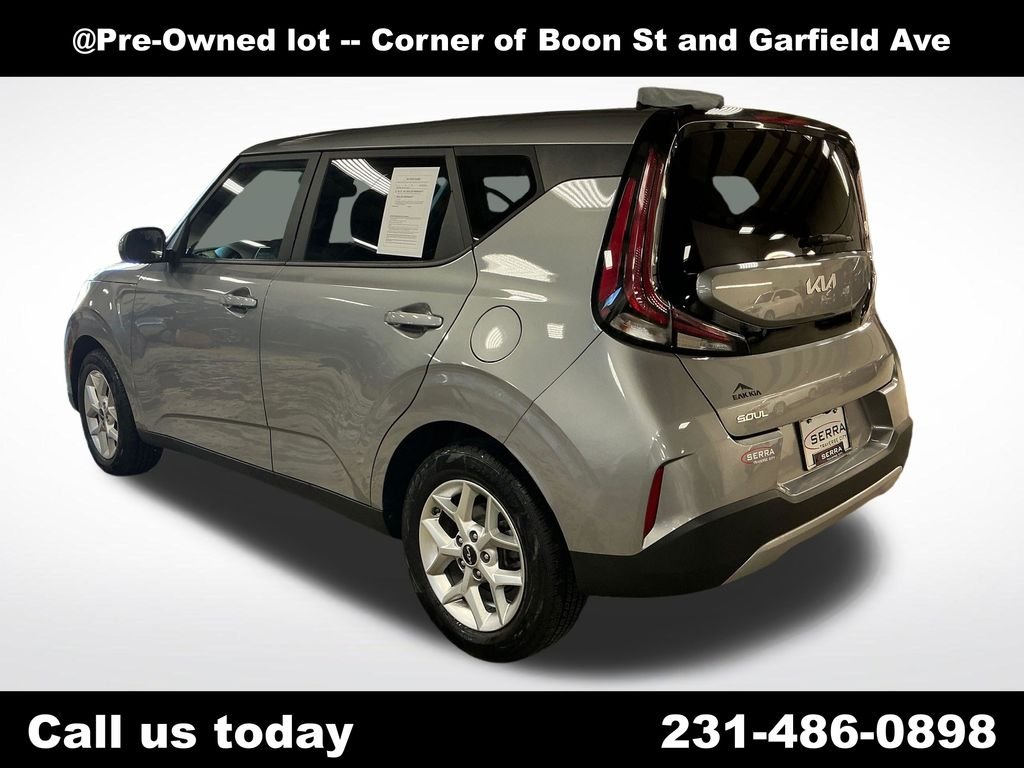Used 2023 Gray Kia LX image 3