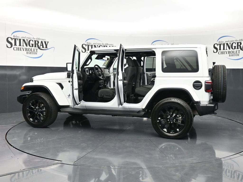 2025 Jeep Wrangler 4xe Sahara 4XE - Photo 40