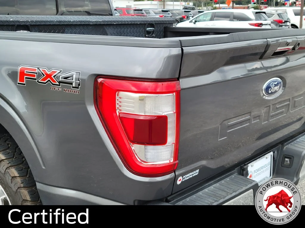 Used 2022 Gray Ford Lariat image 12