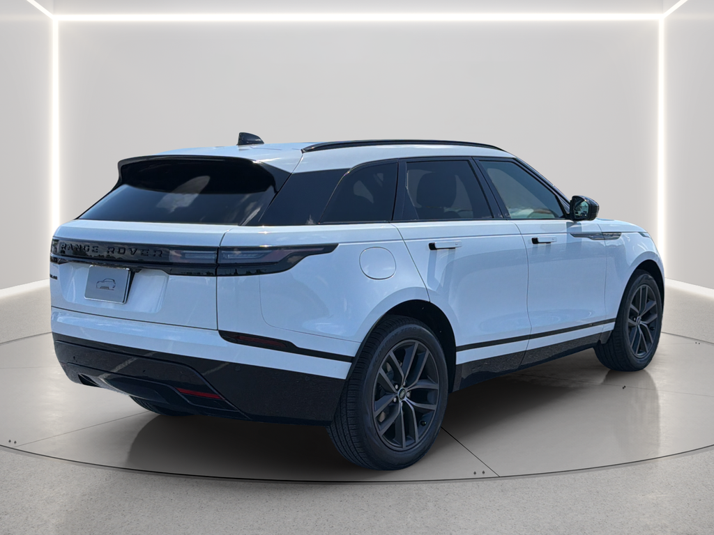 New 2026 Fuji White Land Rover P250 Base image 15