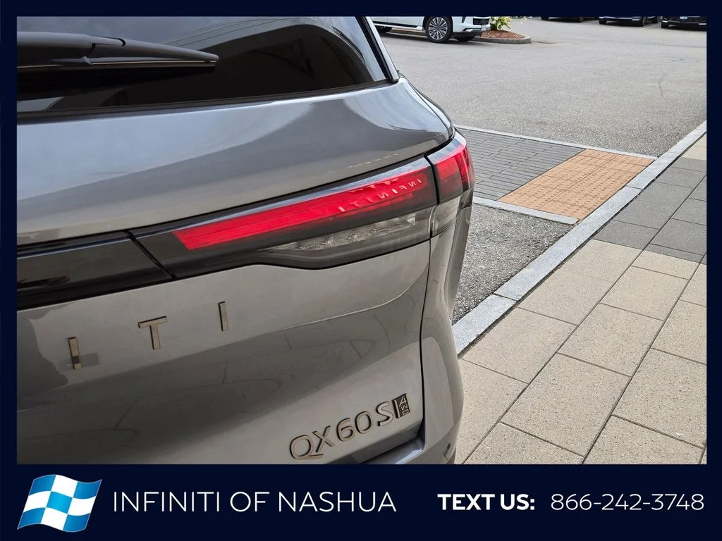 New 2027 GRAPHITE SHADOW INFINITI Sport AWD image 13