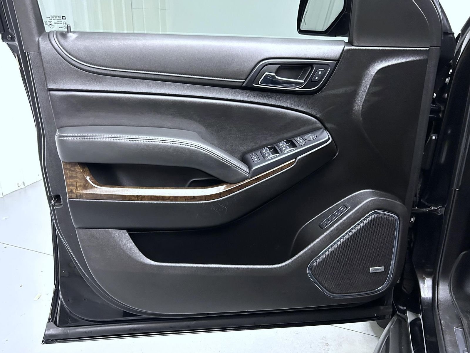 Used 2019 Black Chevrolet LT image 9