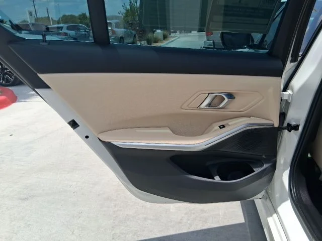Used 2024 White BMW 330i xDrive image 15
