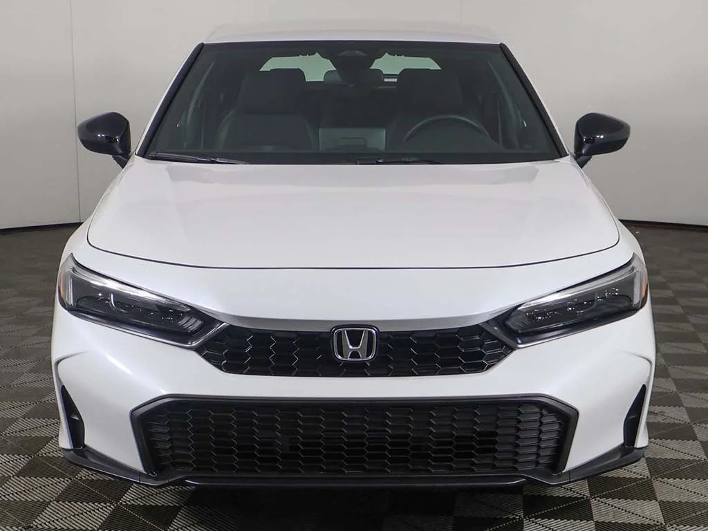 Certified Used 2026 Platinum White Pearl Honda Sport image 10
