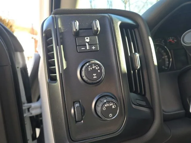 New 2025 Summit White Chevrolet Work Truck image 5