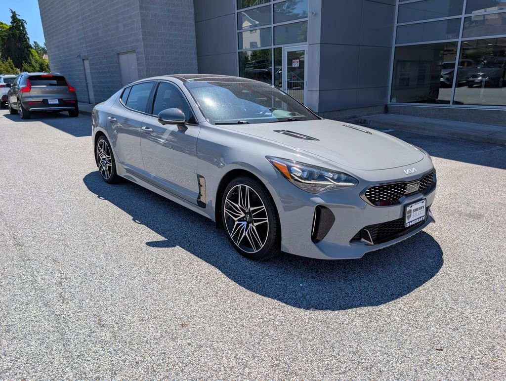 2022 Kia Stinger GT2 AWD's photo