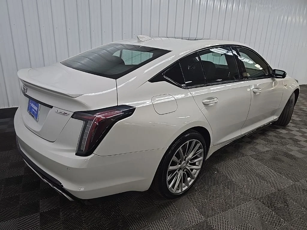 Used 2023 White Cadillac V-Series image 12