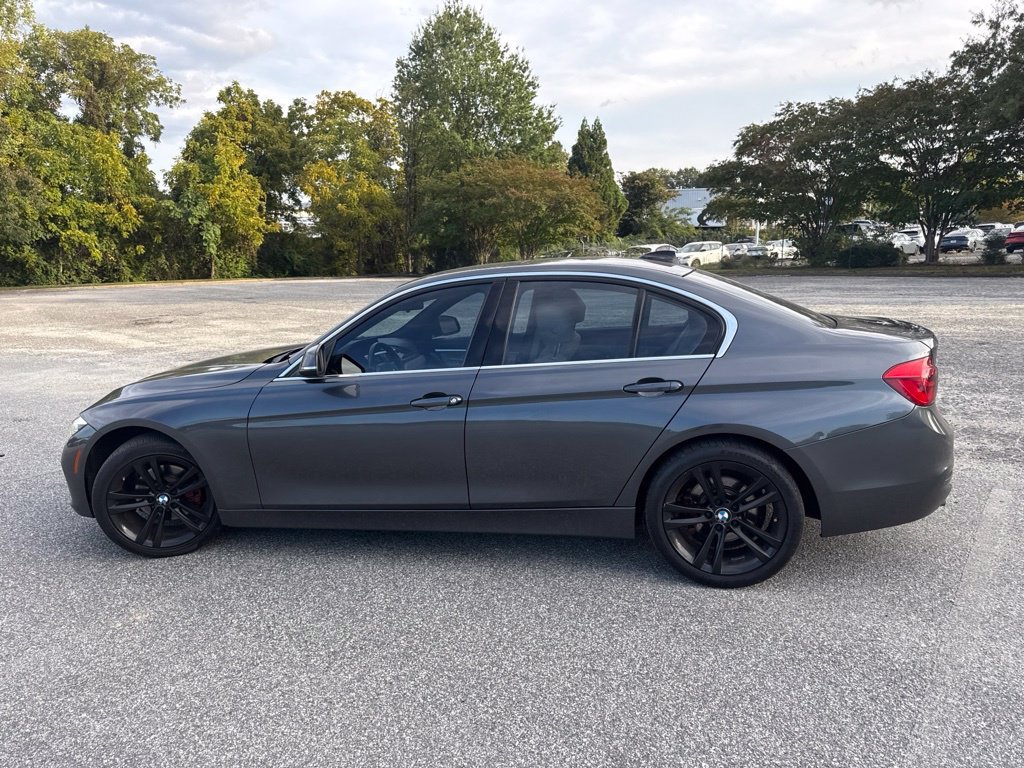 Used 2016 Gray BMW 328i xDrive image 17