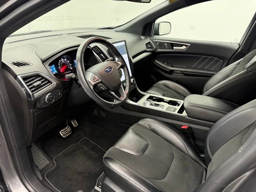 Used 2022 Gray Ford ST image 19