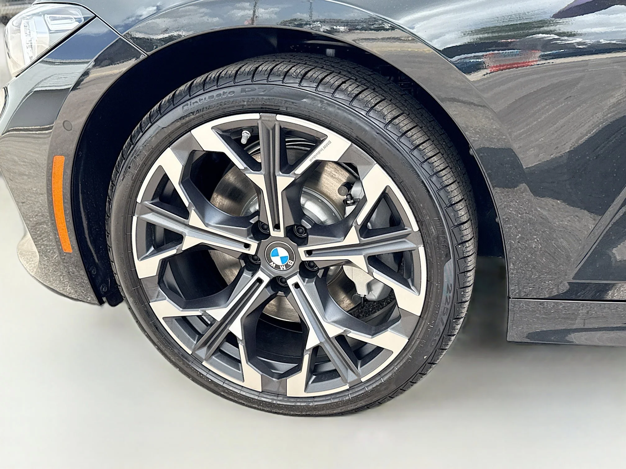 New 2026 Black Sapphire Metallic BMW 330i NA image 42