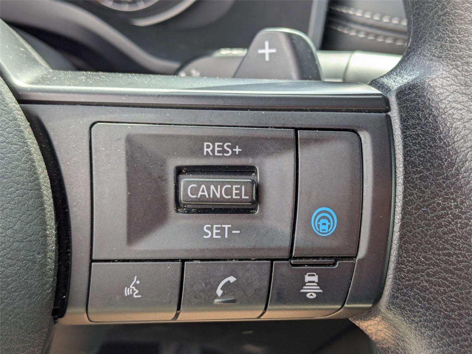 Used 2024 Everest White Pearl Nissan SV image 22