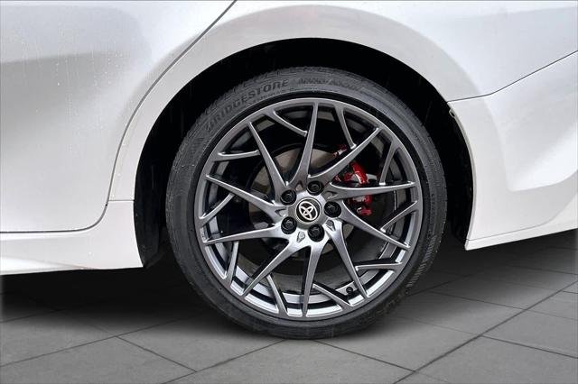Certified Used 2025 MID BLK/WIND CHILL Toyota  image 11