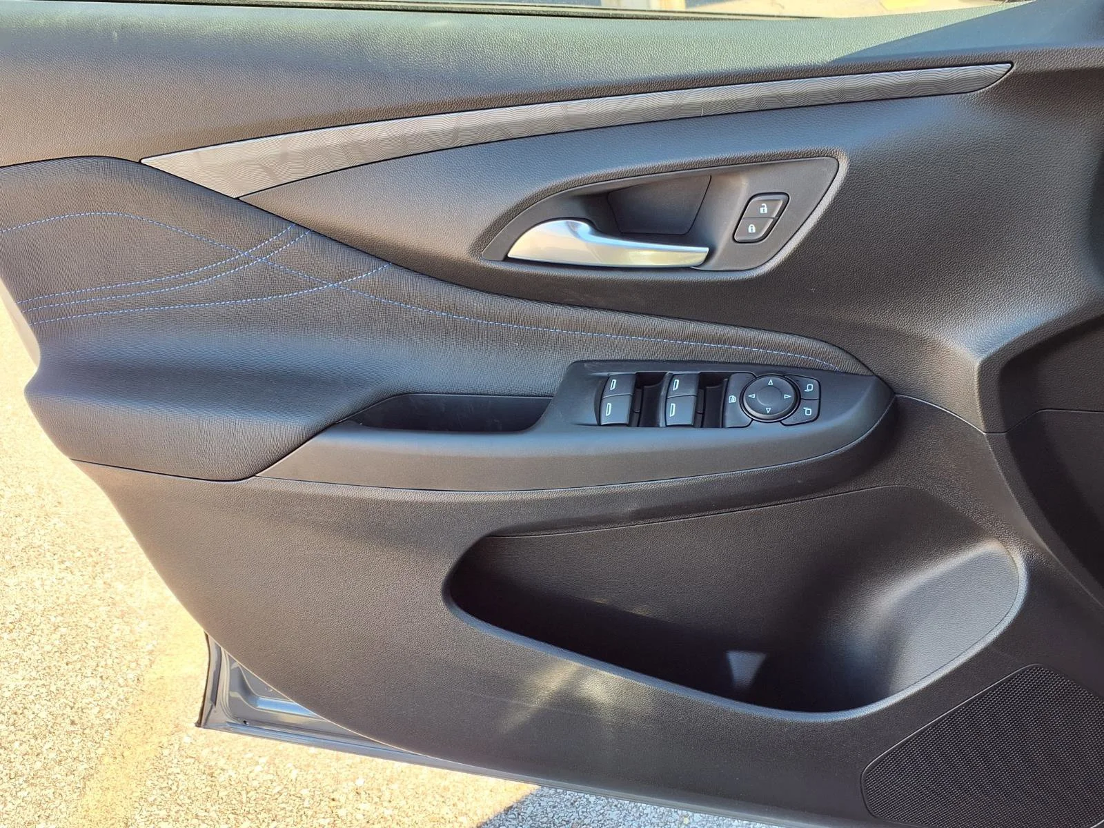 2026 Buick Envista Sport Touring - Photo 13