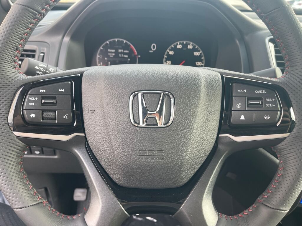 New 2026 Sonic Gray Pearl Honda Black Edition image 15