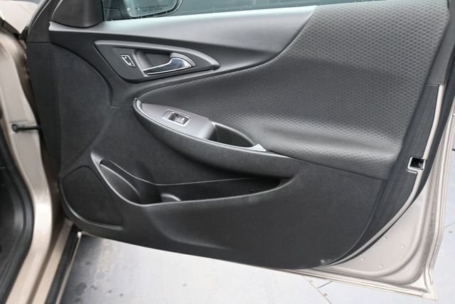 Used 2024 Mineral Gray Metallic Chevrolet LT image 26