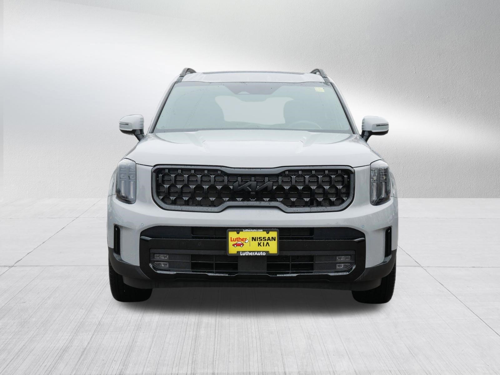 Used 2025 Kia Telluride SX Prestige X-Line with VIN 5XYP5DGC3SG597133 for sale in Inver Grove, Minnesota