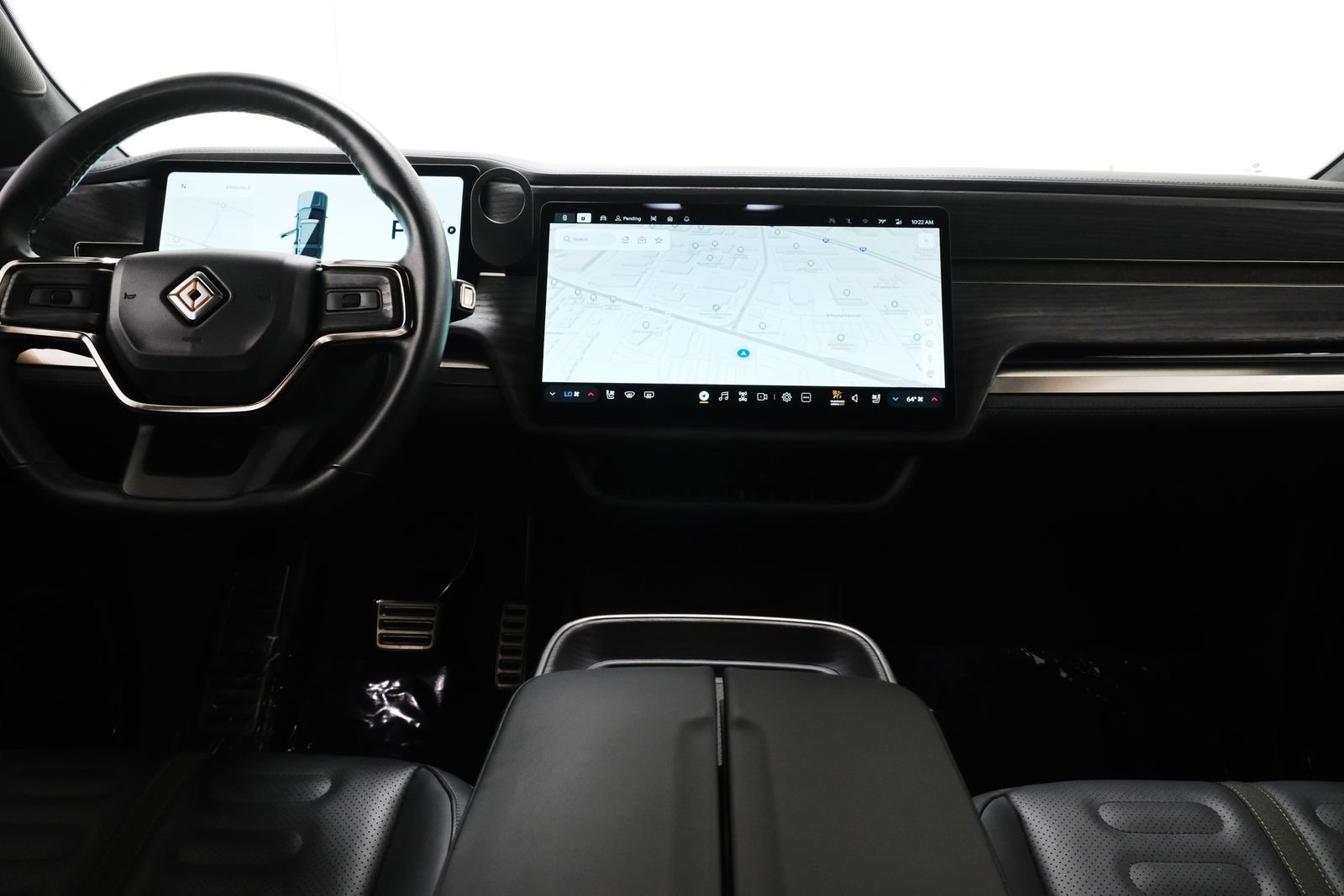 Used 2023 Midnight Rivian Adventure image 11
