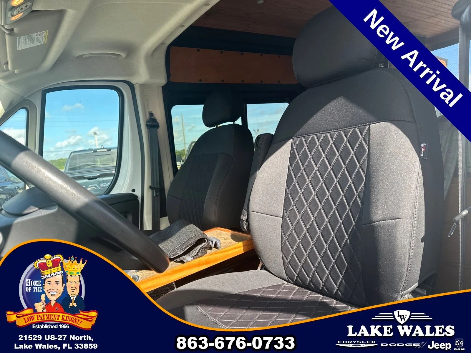 Used 2019 White Ram Base image 13