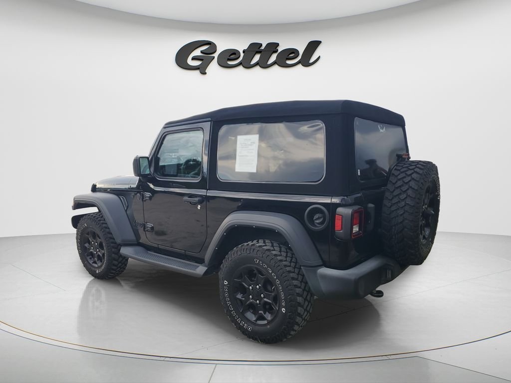 Used 2023 Black Jeep Sport image 5