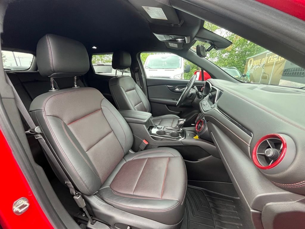 Used 2019 Red Chevrolet RS image 12