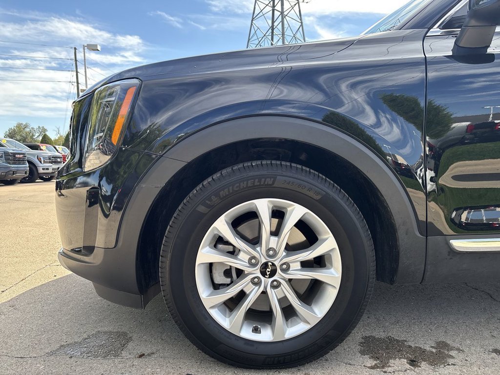 2022 Kia Telluride LX - Photo 38
