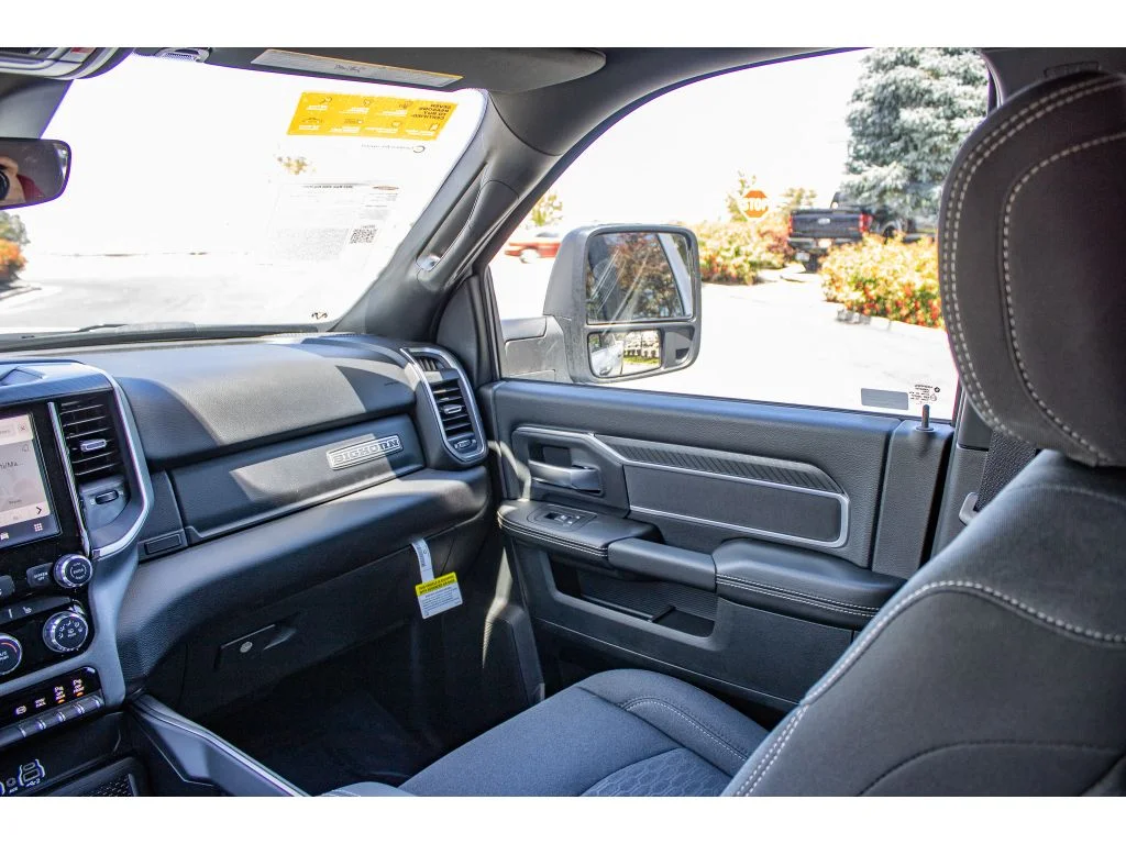2025 RAM Ram 2500 Pickup Big Horn - Photo 21