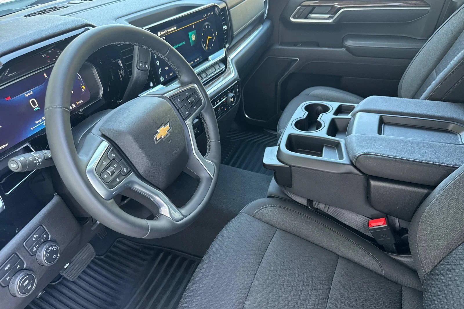 2026 Chevrolet Silverado 1500 LT - Photo 9