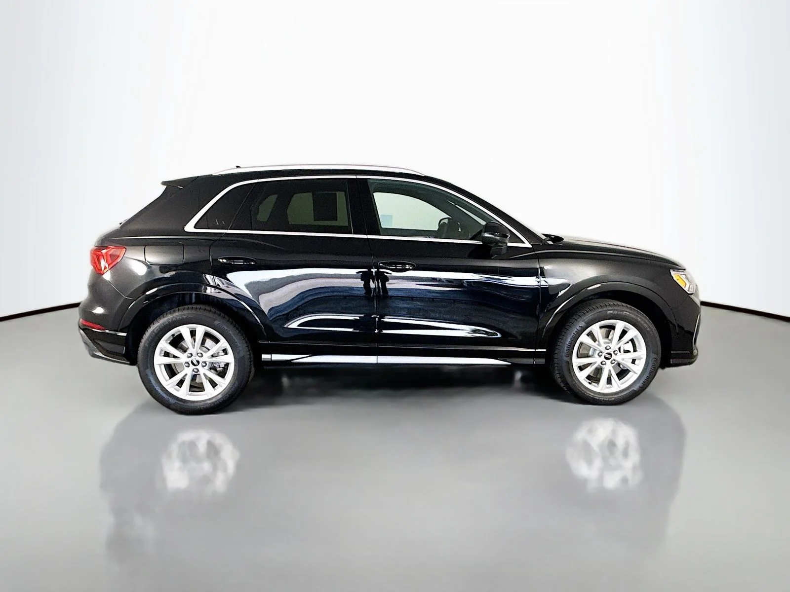 Certified Used 2025 Black Audi Premium Plus image 8