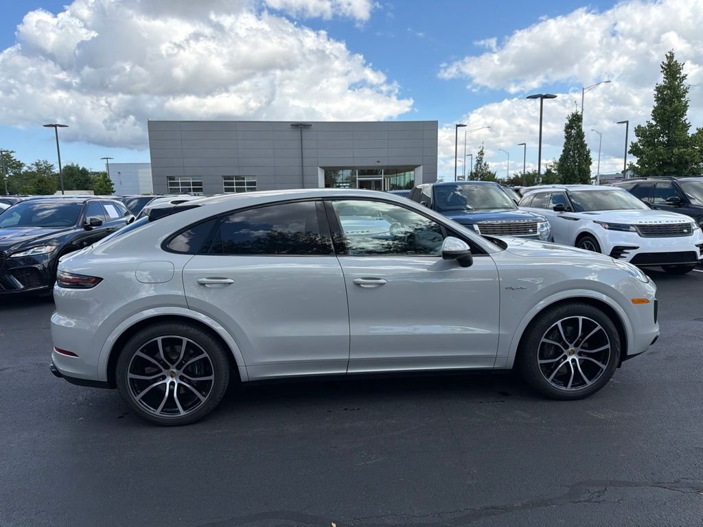 Used 2022 Gray Porsche  image 6