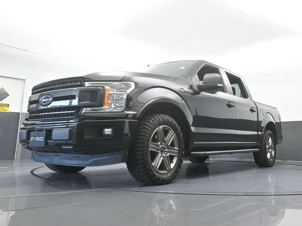 Used 2020 Black Ford XL image 51