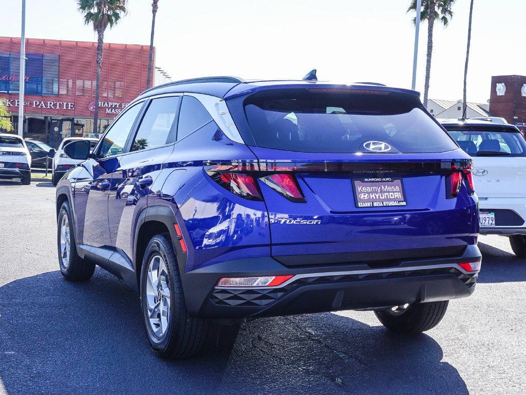 Used 2024 Intense Blue Hyundai SEL image 4