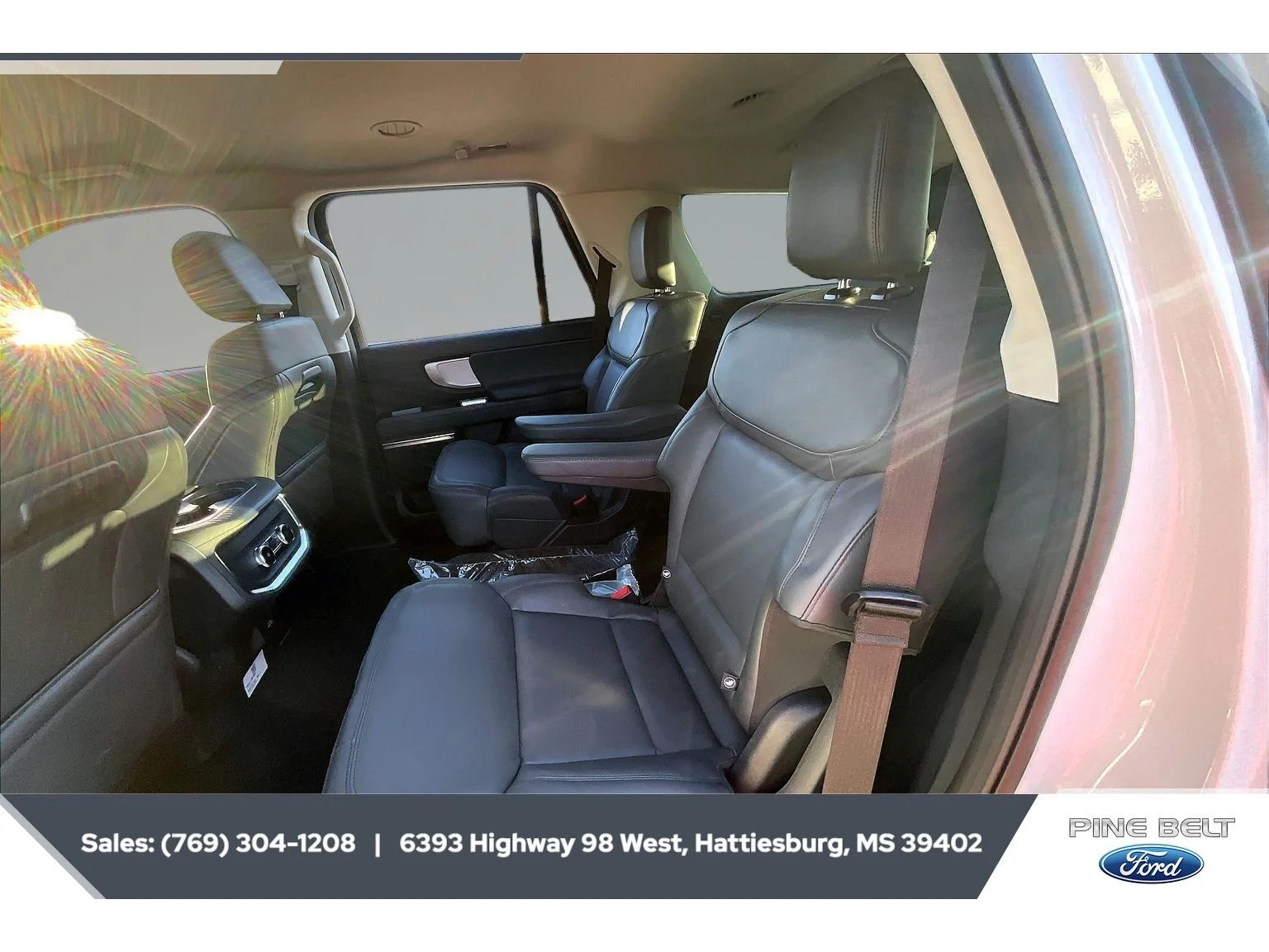 New 2027 Star White Metallic Tri-Coat Ford Active image 19