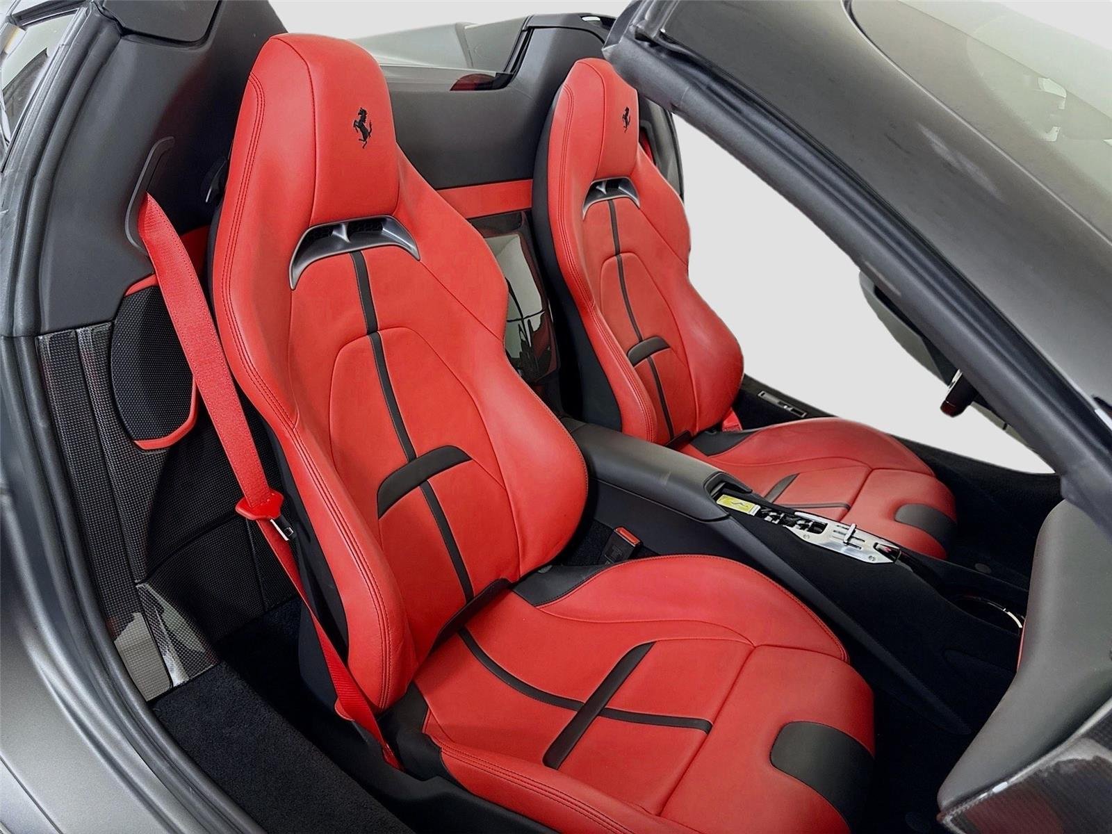 2022 Ferrari SF90 Base - Photo 30