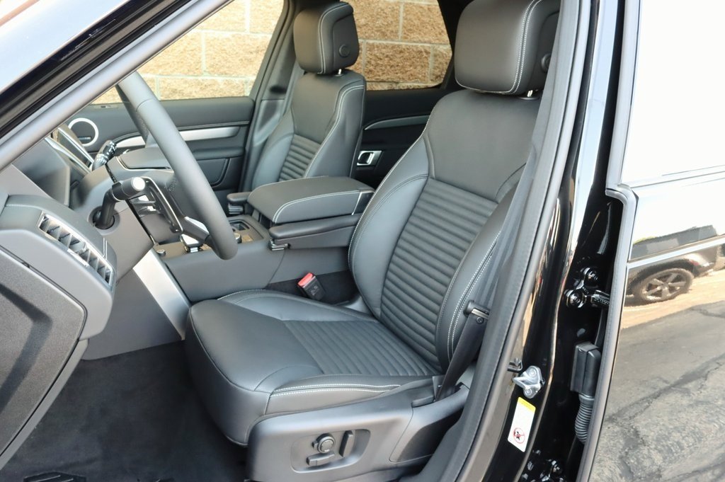 2024 LAND ROVER DISCOVERY - Image 11