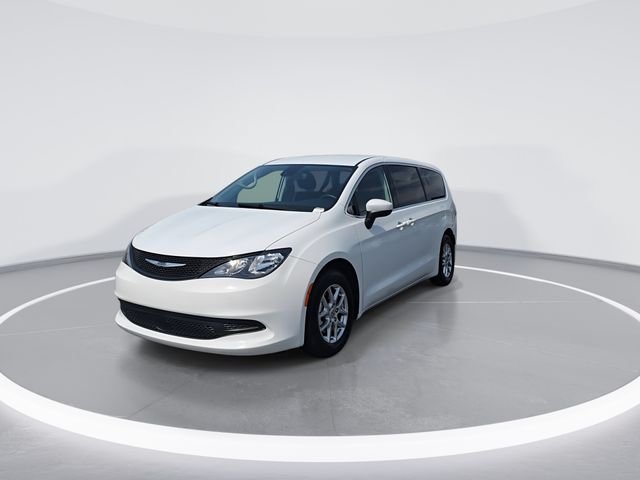 Used 2023 White Chrysler LX image 4