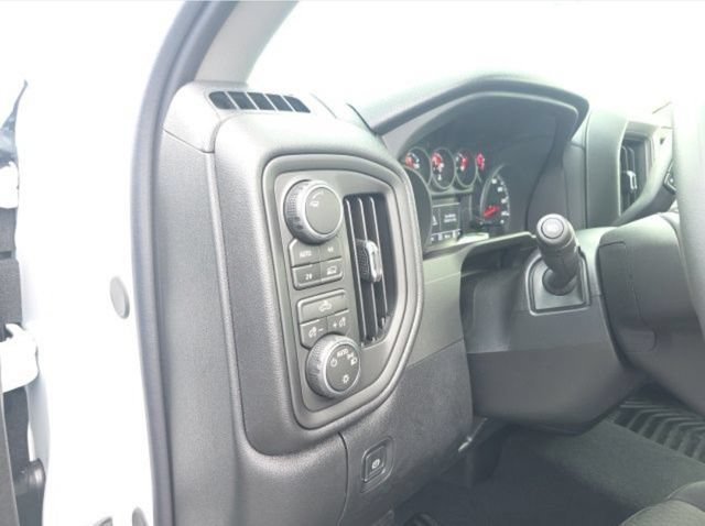2026 Chevrolet Silverado 1500 Custom - Photo 14