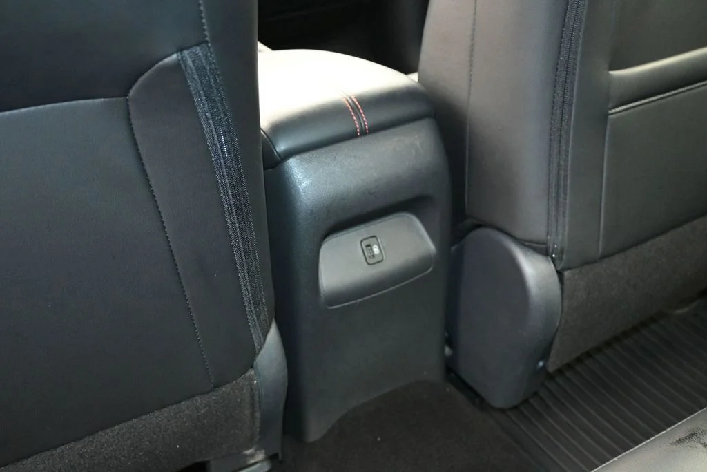 Used 2025 Gray Nissan SR image 18